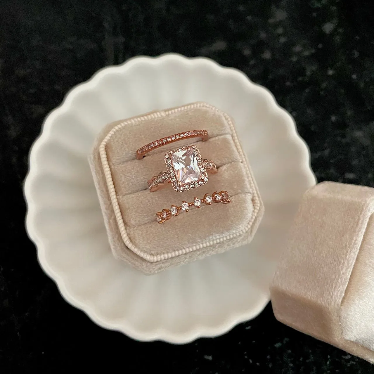 3 slot squared Champagne Ring Box