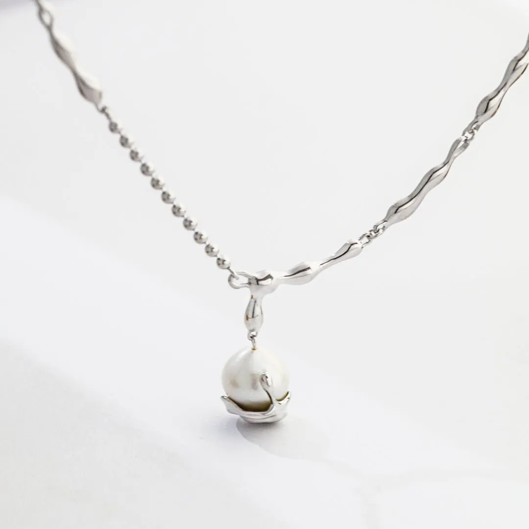 Baroque Pearl Pendants Necklaces