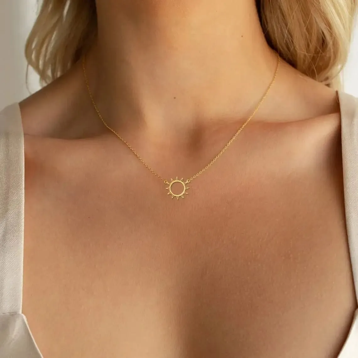 Kyerlyn Gold Plated Sun Choker Necklaces