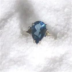 London Blue Pear Topaz Ring Size 7