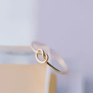 Love Knot Ring in Gold