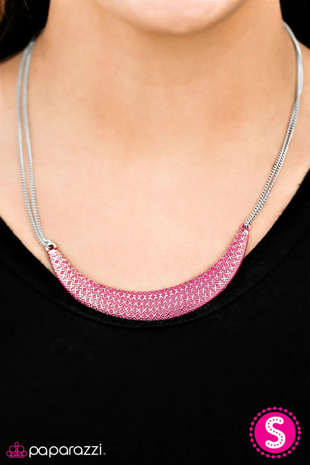 Paparazzi Necklace ~ MOONsoon Season - Pink