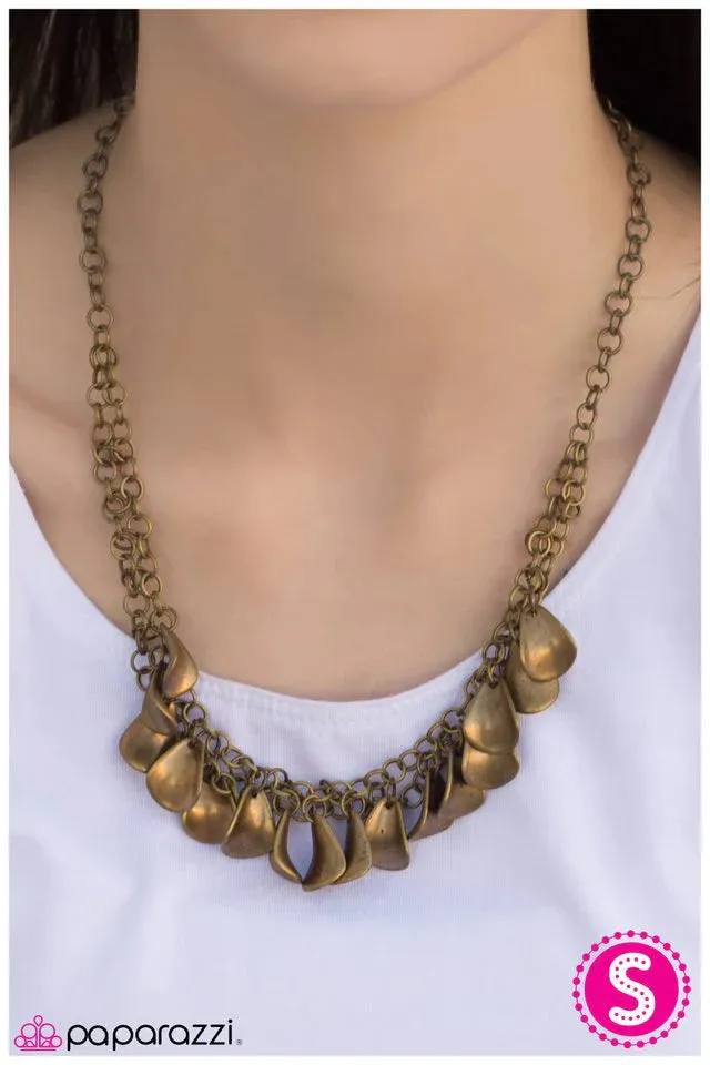 Paparazzi Necklace ~ Simple Minds - Brass