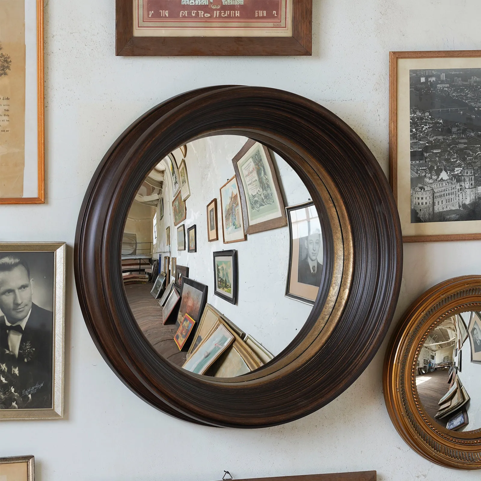 Rouen Convex Mirror