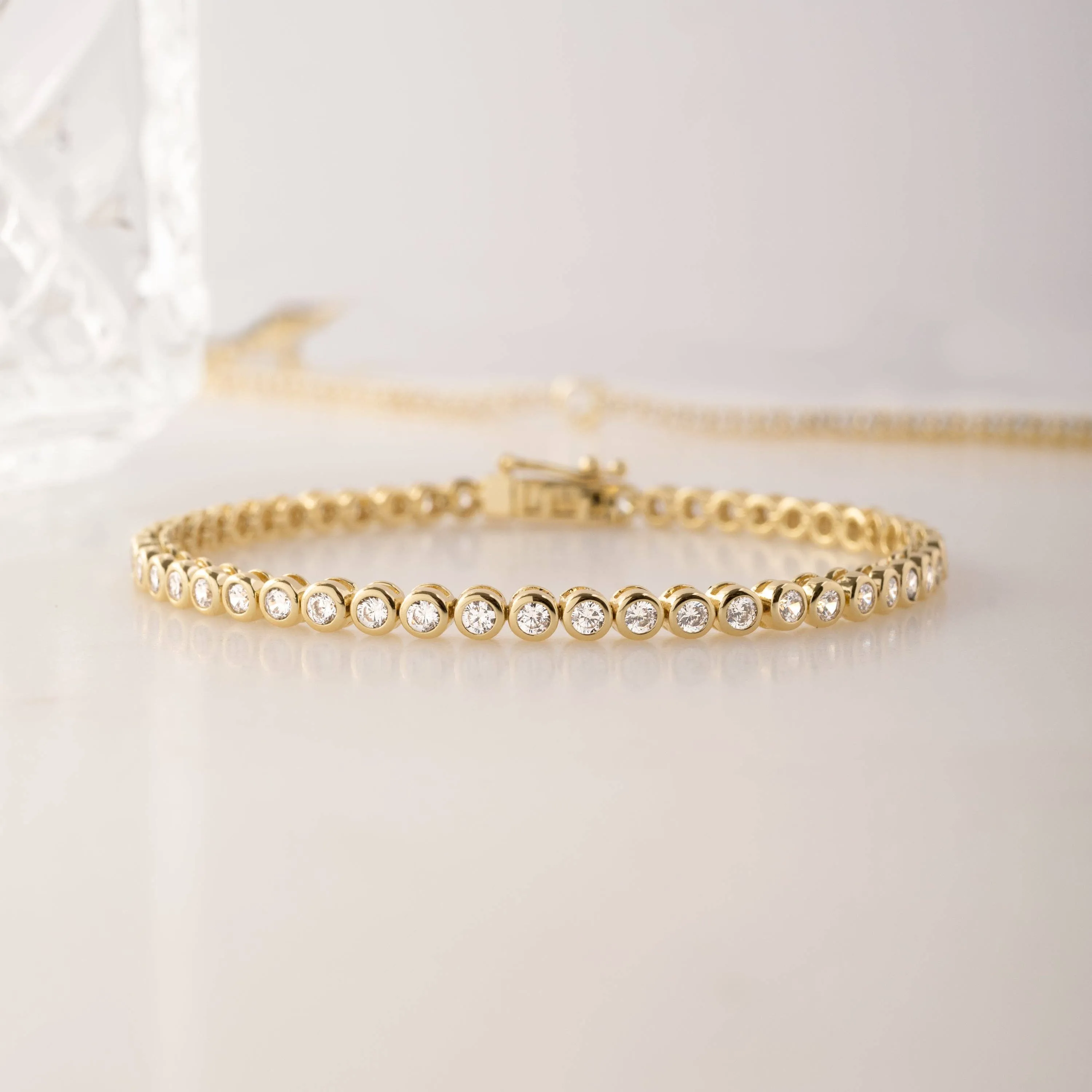 Round Bezel Tennis Bracelet