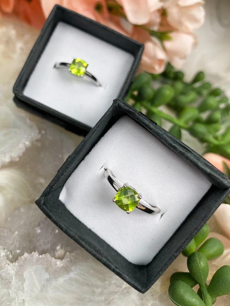 Silver Adjustable Peridot Ring