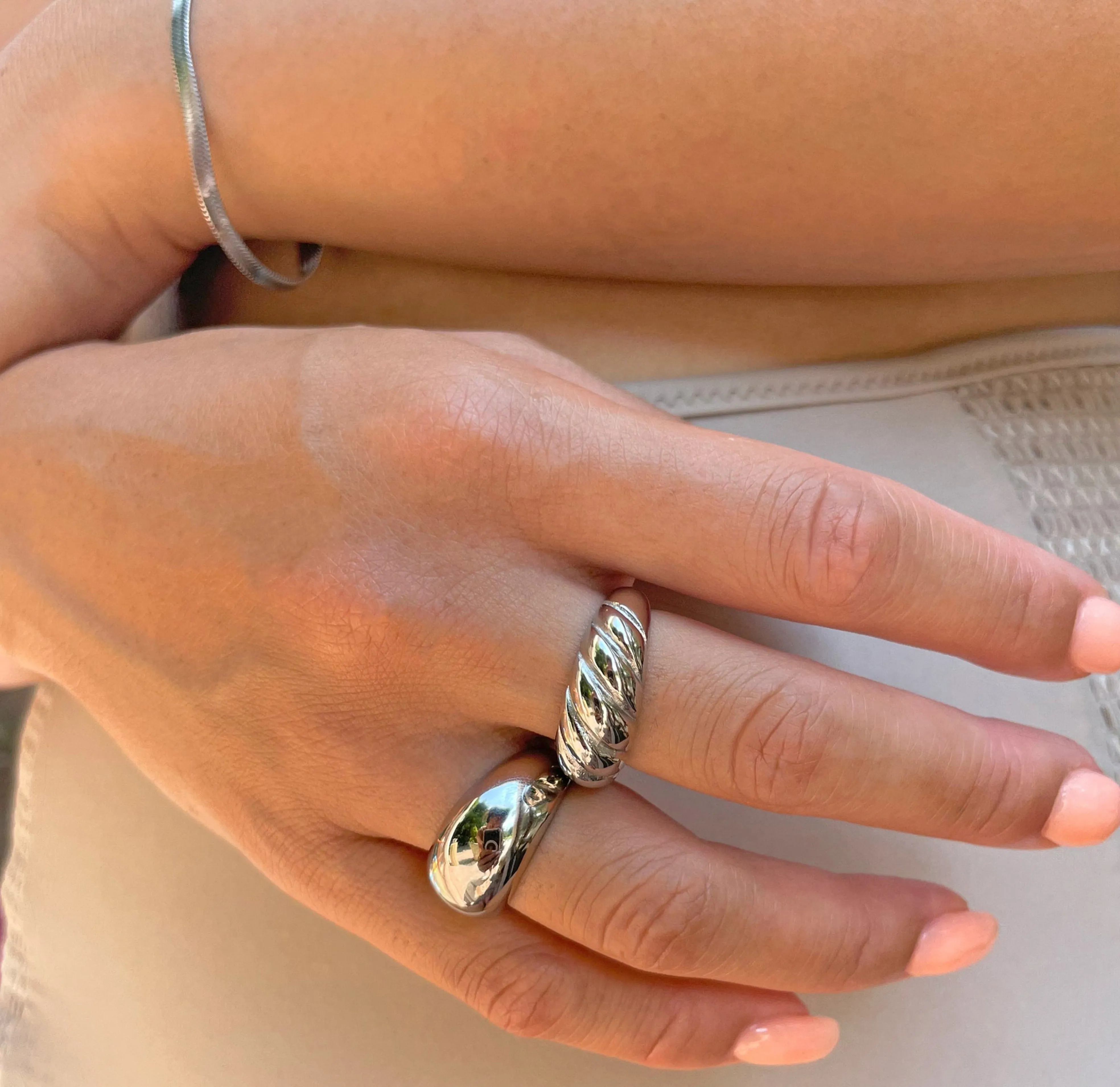 SIMONE SILVER DOME BUBBLE RING