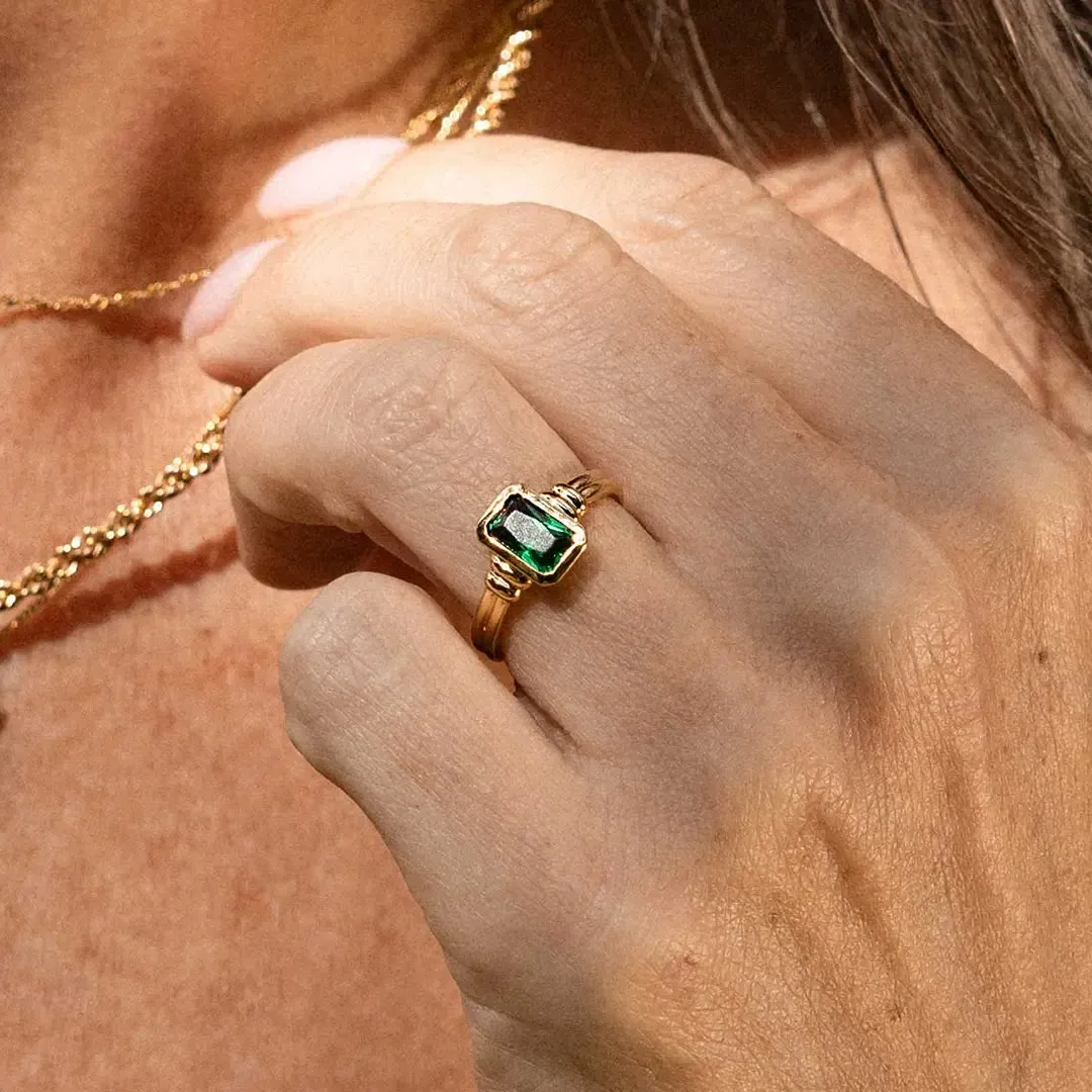 Tarkine Emerald Green Ring